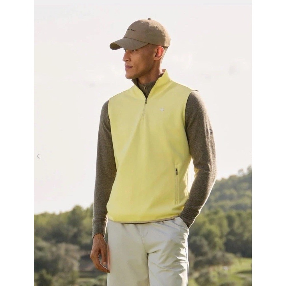 Macade Golf Therma Vest Men Medium Slim Lemon Quarter-Zip Pocket Sleeveless